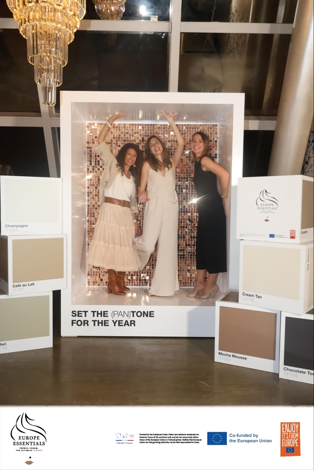 The Ultimate Guide to Iftar Party Photo Booth Props and Themes